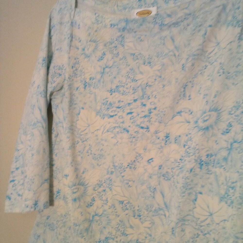 Talbots Shirt Women M 3/4 Sleeve Soft Stretch Pattern Blue White - Picture 9 of 15